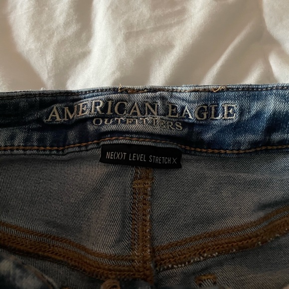 American Eagle Shorts - Picture 6 of 7